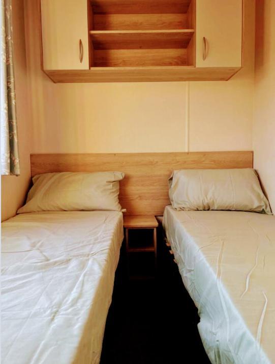8 Berth Caravan,Pet Friendly. Merston Exterior photo